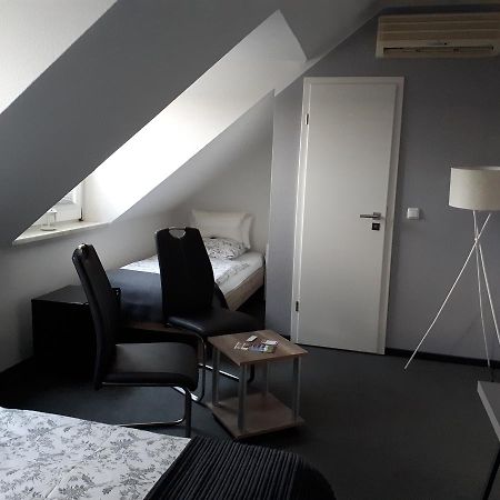 Cafe Pension Steffen Sanitz Bagian luar foto