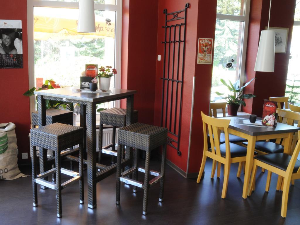 Cafe Pension Steffen Sanitz Bagian luar foto
