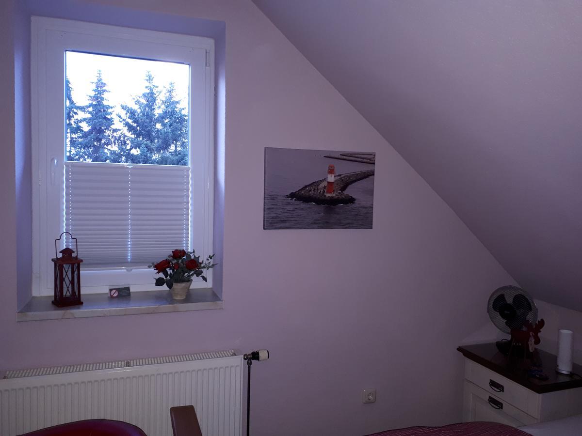 Cafe Pension Steffen Sanitz Bagian luar foto